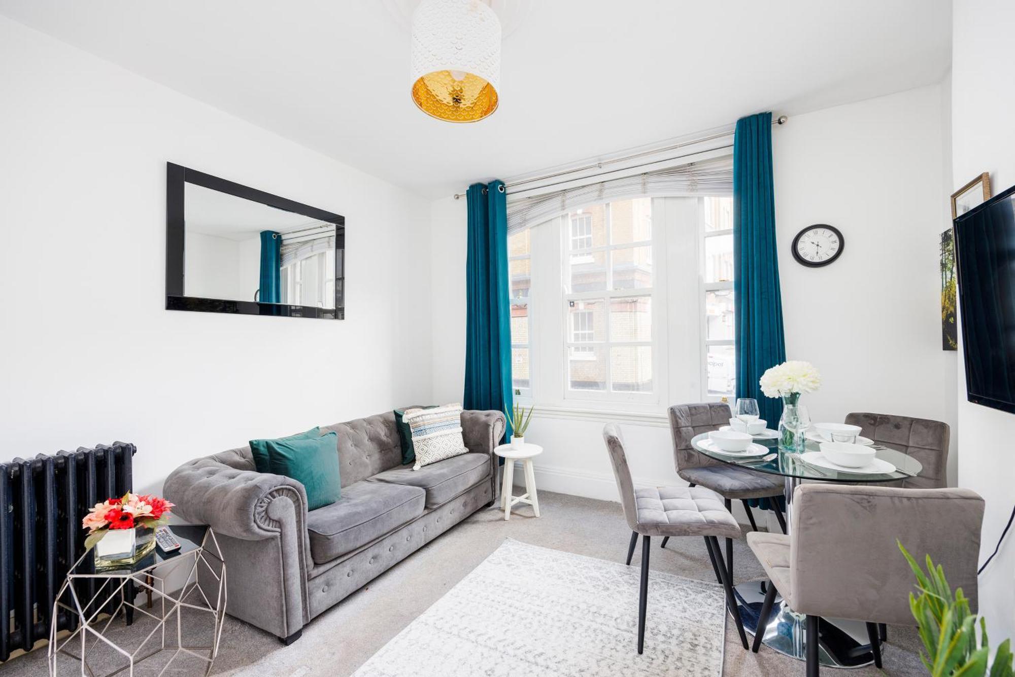 London Bridge 2 Bed Apartment - Sleeps 3 Bagian luar foto