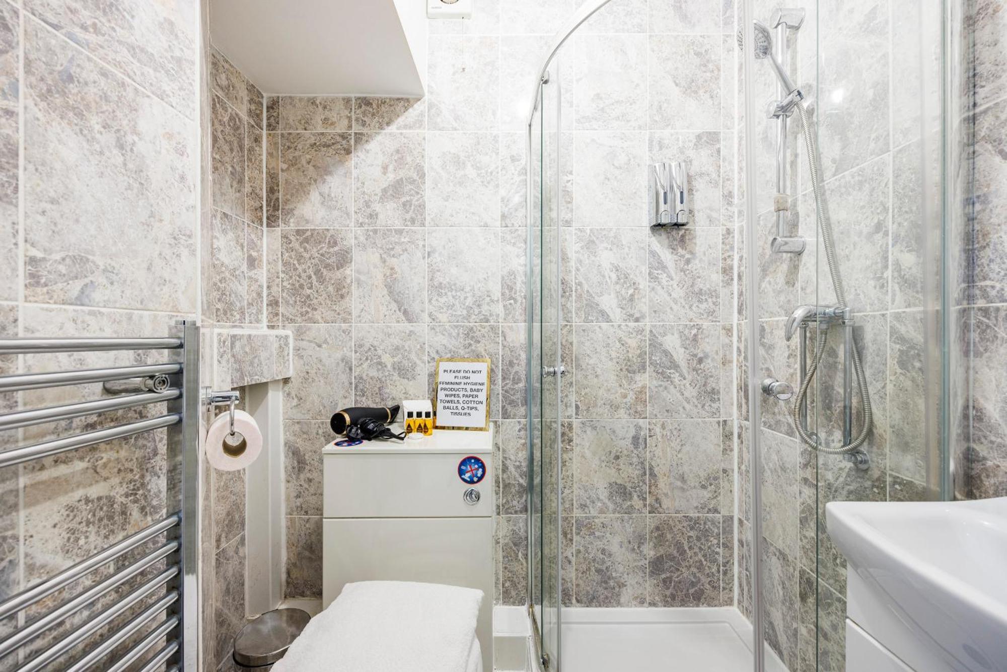 London Bridge 2 Bed Apartment - Sleeps 3 Bagian luar foto